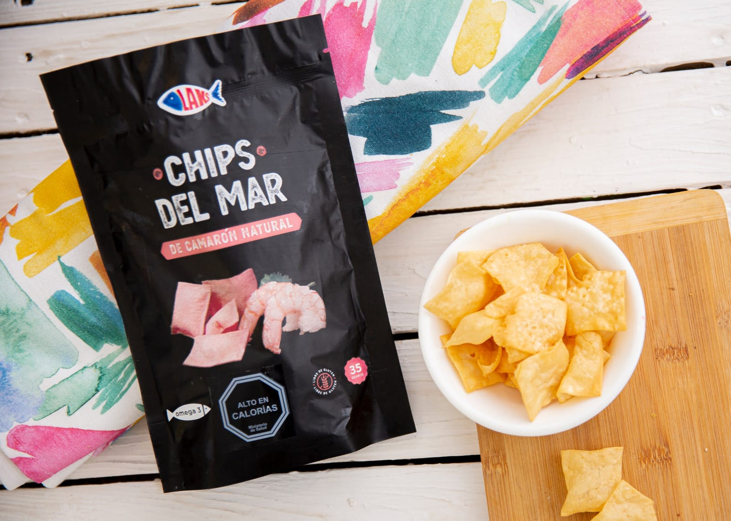 Laks Shrimp Chips served in a bowl – crunchy, protein-rich snack with natural seafood flavor