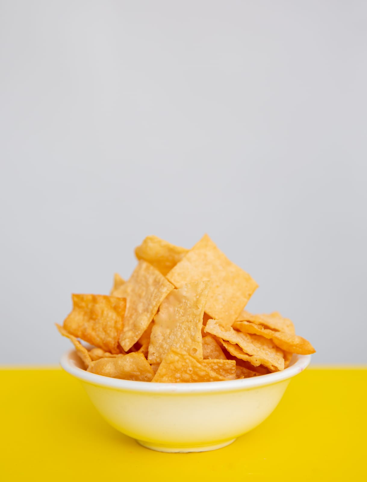 Laks Salmon Chips served in a bowl – savory and protein-rich snack with natural omega-3s